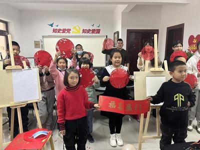 繽紛寒假，童心繪夢(mèng) 庫(kù)爾勒市絲路街道上水城社區(qū)少兒繪畫(huà)公益培訓(xùn)班正式開(kāi)班
